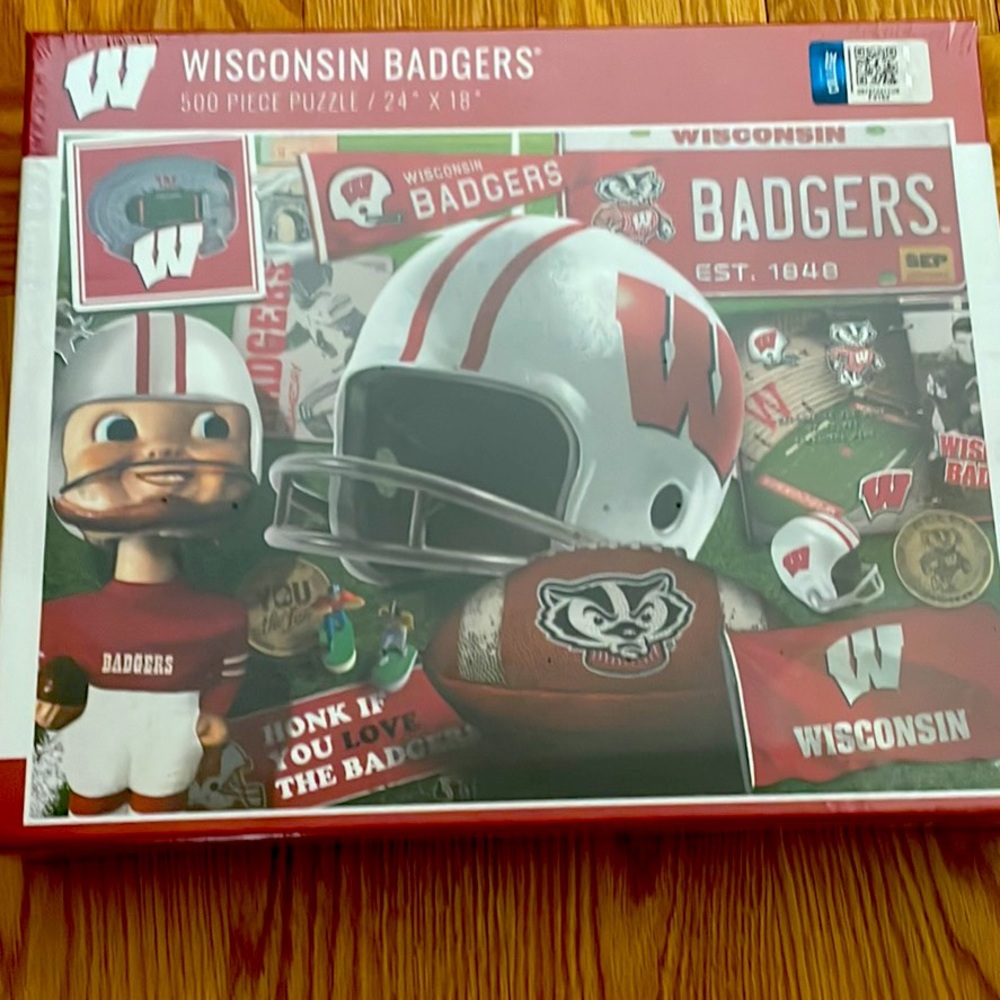Wisconsin Badgers UW-Madison 500 Piece Puzzle Football NEW Sealed You the Fan!